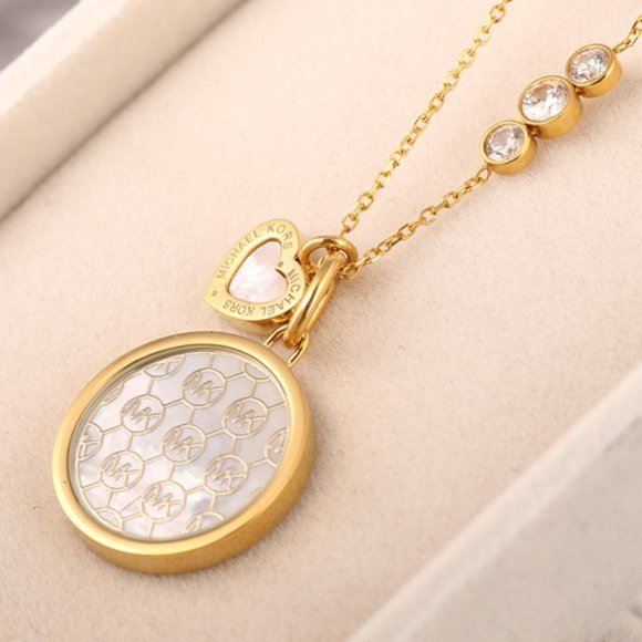 Michael Kors Round Shell Pendant Necklace - Picture 5 of 5